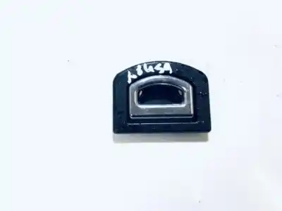 Автозапчастина б/у пластика для AUDI A3 (8L) 1.8 Ambiente Посилання на OEM IAM 8D9864203  