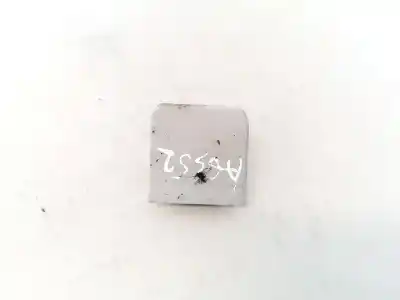 Peça sobressalente para automóvel em segunda mão plásticos por opel astra g caravan 1.6 referências oem iam 90520929