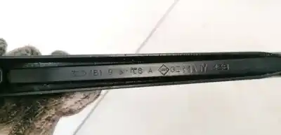 Автозапчасти б/у левый передний рычаг стеклоочистителя за audi a6, c5 1997.01 - 2001.08 2.4 121kw 1997.02 - 2005.01 ссылки oem iam 4b1955408a  