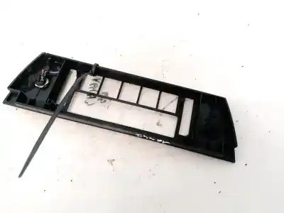 Pezzo di ricambio per auto di seconda mano plastica per audi 100 avant (c4) 2.5 tdi riferimenti oem iam   