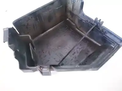 Pezzo di ricambio per auto di seconda mano plastica per fiat idea (135) 1.9 multijet active plus riferimenti oem iam b887  