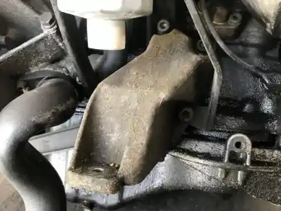 Автозапчасти б/у ПОДДЕРЖКА ДВИГАТЕЛЯ за AUDI A4 AVANT (B5)  ссылки OEM IAM 8D0199307  