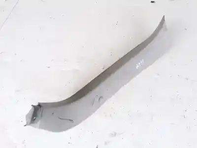 Peça sobressalente para automóvel em segunda mão plásticos por toyota avensis wagon (t25) 2.0 d-4d executive referências oem iam 61258144040