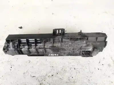 Pièce détachée automobile d'occasion plastiques pour bmw 3-series, e90 / e91 / e93 2005.02 - 2009.01 320 d 120kw 2005.01 - 2011.12 références oem iam 11074810