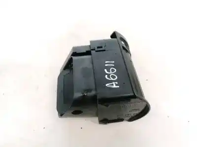 Автозапчасти б/у аэрационная решетка за audi a4 avant (b5) 1.9 tdi ссылки oem iam 8d1820901  