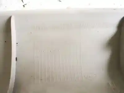 Second-hand car spare part plastics for dacia sandero 1.6 cat oem iam references 8200732333  