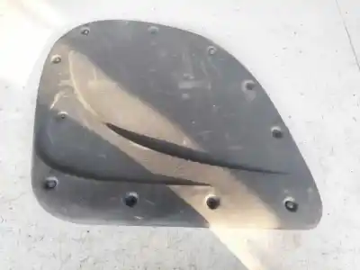 Pezzo di ricambio per auto di seconda mano plastica per fiat doblo (119) 1.3 16v multijet dynamic pan. riferimenti oem iam f18t008p38