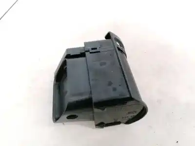 Автозапчасти б/у аэрационная решетка за audi a4, b5 1994.11 - 1999.09 1.6 74kw 1994.11 - 2000.10 ссылки oem iam 8d1820901  