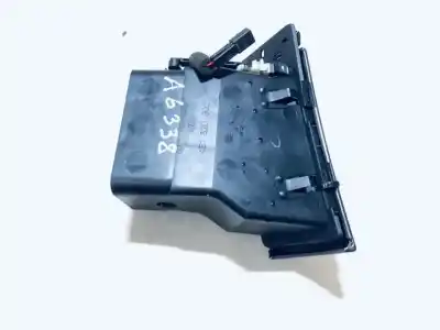 Автозапчасти б/у аэрационная решетка за audi a6 avant (4b5) 1.9 tdi ссылки oem iam 4b1820902  