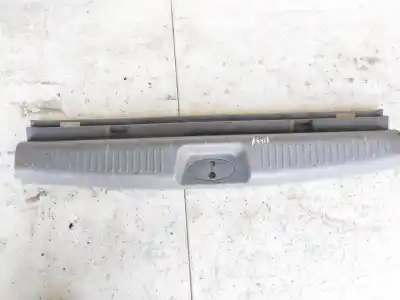 Peça sobressalente para automóvel em segunda mão plásticos por kia carens 2.0 crdi ex monovolumen referências oem iam 0k2kb68960