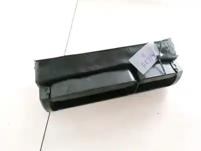 Автозапчастина б/у аераційна решіта для audi a4 avant (b5) 1.9 tdi посилання на oem iam 8d0820951  