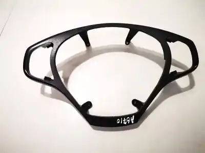 Peça sobressalente para automóvel em segunda mão plásticos por kia ceed, i 2006.12 - 2010.05 1.6 93kw 2008.02 - 20012.05 referências oem iam 561501h000