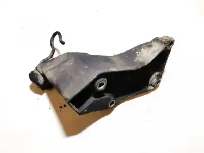 Second-hand car spare part engine support for volkswagen passat variant (3b5) 1.9 tdi oem iam references 8d0199307p  