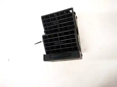 Second-hand car spare part air ventilation grille for audi 80 (811/813) 1.8 oem iam references 893820902