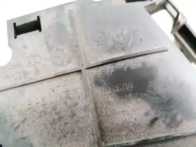 Pezzo di ricambio per auto di seconda mano plastica per bmw x3 (e83) 2.0d riferimenti oem iam 51477054314  52850610