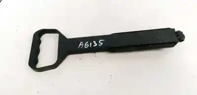 Second-hand car spare part plastics for bmw x3 (e83) 2.0d oem iam references 70300528  