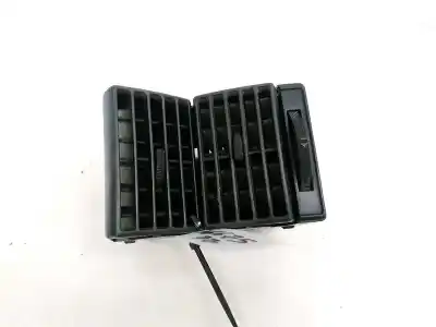 Second-hand car spare part air ventilation grille for audi 80 (811/813) 1.8 oem iam references 893820902
