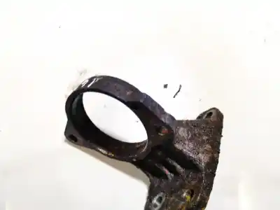 Second-hand car spare part engine support for toyota corolla (e11) 2.0 d-4d linea sol oem iam references   