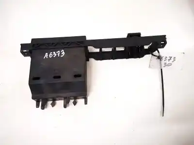 Pezzo di ricambio per auto di seconda mano plastica per audi a6 avant (c4) 2.5 tdi riferimenti oem iam 4a0941561a  