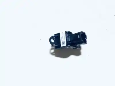 Peça sobressalente para automóvel em segunda mão botão / interruptor elevador vidro dianteiro esquerdo por volvo v50 (545) 2.0 d referências oem iam 30774162  03451305