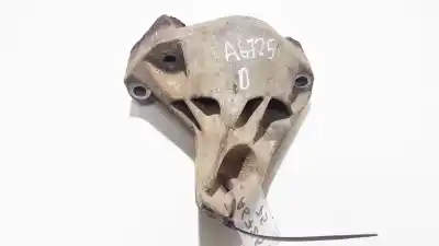 Second-hand car spare part engine support for opel vectra b caravan 1.6 16v oem iam references 90497255  