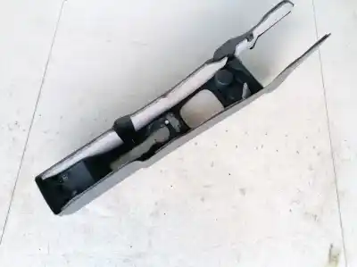 Автозапчастина б/у пластика для mitsubishi space star (dg0) 1.9 di-d cat посилання на oem iam mr270192  