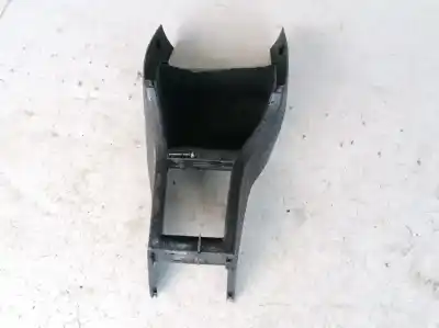 Pezzo di ricambio per auto di seconda mano plastica per audi 80 (811/813) 1.8 riferimenti oem iam 8938632871  893863243