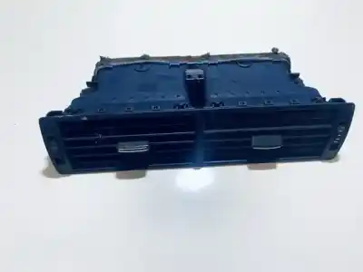 Автозапчастина б/у аераційна решіта для audi a4, b6 2000.11 - 2004.11 2.0 96kw 2000.11 - 2004.12 посилання на oem iam 438201