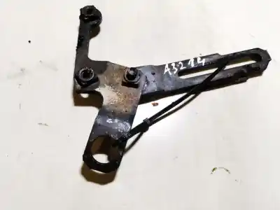 Second-hand car spare part engine support for audi 80 avant 2.0 oem iam references   