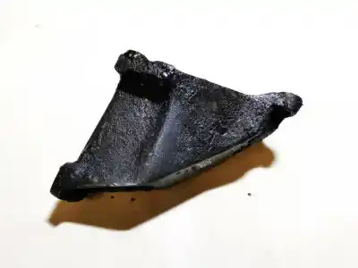Second-hand car spare part engine support for audi a4 avant (b5) 1.9 tdi oem iam references 8d0199307  