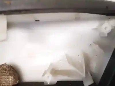 Pezzo di ricambio per auto di seconda mano plastica per mazda 3 lim. (bl) 1.6 16v cat riferimenti oem iam bp4k69396  