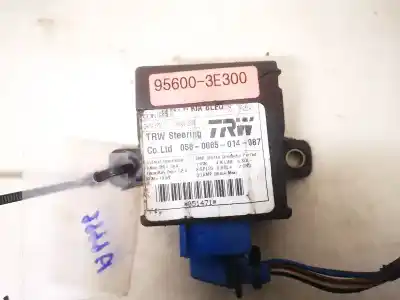 Second-hand car spare part electronic module for kia sorento 2.5 crdi ex oem iam references 956003e300  95600-3e300