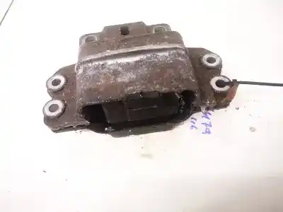 Автозапчасти б/у поддержка двигателя за volkswagen golf v variant (1k5) 1.9 tdi ссылки oem iam 1k0199555  