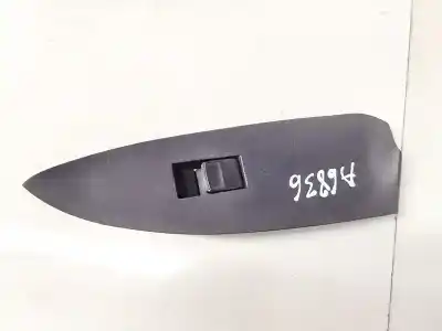 Second-hand car spare part LEFT FRONT POWER WINDOW SWITCH for TOYOTA RAV 4 (A3)  OEM IAM references 7423242060  74232-42060
