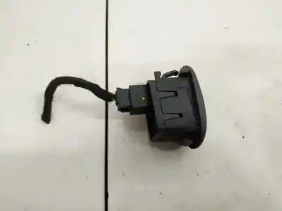 Second-hand car spare part left front power window switch for citroen c2 1.4 hdi oem iam references 96401696xt  