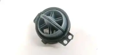 Автозапчастина б/у аераційна решіта для TOYOTA YARIS (NCP1/NLP1/SCP1) 1.0 Linea Luna Посилання на OEM IAM 5568652010  55686-52010