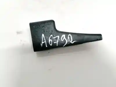 Tweedehands auto-onderdeel plasticen voor toyota verso 2.0 d-4d cat oem iam-referenties 721370f050