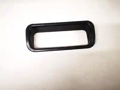 Tweedehands auto-onderdeel plasticen voor audi 80 (811/813) 1.8 oem iam-referenties 893867395