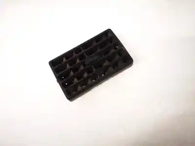 Second-hand car spare part air ventilation grille for audi 80 (811/813) 1.8 oem iam references 