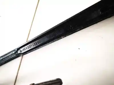 Second-hand car spare part left front windshield wiper arm for toyota corolla (e12) 2.0 d-4d sol berlina oem iam references 8522102120  85221-02120