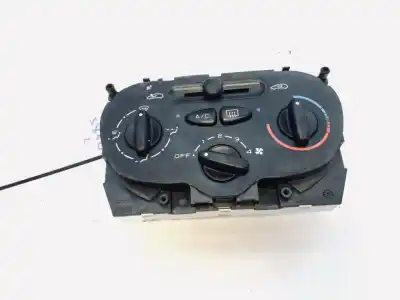 Peça sobressalente para automóvel em segunda mão COMANDO DE SOFAGEM (CHAUFFAGE / AR CONDICIONADO) por PEUGEOT 206, 2002.07 - 2009.01 FACELIFT  Referências OEM IAM 99210  