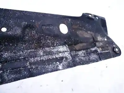 Pezzo di ricambio per auto di seconda mano plastica per toyota corolla (e12) 2.0 d-4d sol berlina riferimenti oem iam   