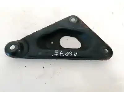 Second-hand car spare part engine support for opel meriva b 1.7 16v cdti oem iam references   