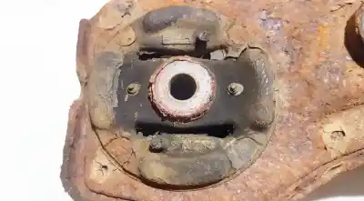 Second-hand car spare part engine support for honda cr-v iii 2.0 i oem iam references   