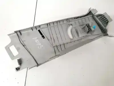 Pezzo di ricambio per auto di seconda mano plastica per opel meriva b 1.7 16v cdti riferimenti oem iam   