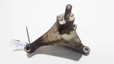 Second-hand car spare part engine support for ford mondeo iii (b5y) 2.0 16v tddi / tdci oem iam references 1s717m125ac