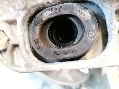 Second-hand car spare part engine support for renault scenic ii 2.0 oem iam references 8200852861  