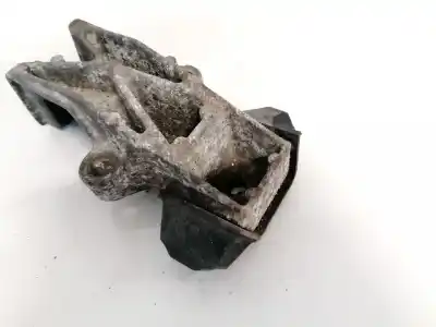 Second-hand car spare part engine support for citroen berlingo 1.9 d multispace oem iam references 9607170880  