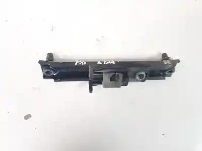 Pezzo di ricambio per auto di seconda mano plastica per opel meriva b 1.7 16v cdti riferimenti oem iam d0086k2  