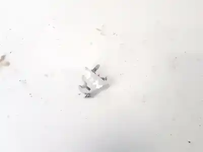 Pezzo di ricambio per auto di seconda mano plastica per opel meriva b 1.7 16v cdti riferimenti oem iam   